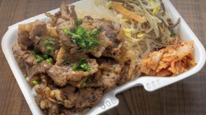 焼肉ホルモン 七厘いちわ - メイン写真: