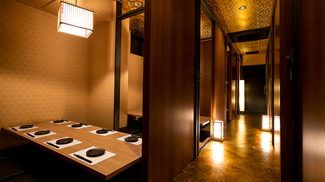 隠れ家個室居酒屋 囲い屋 - メイン写真: