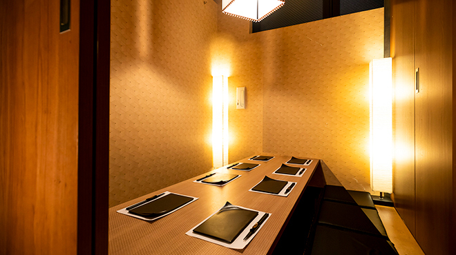 隠れ家個室居酒屋 囲い屋 - メイン写真: