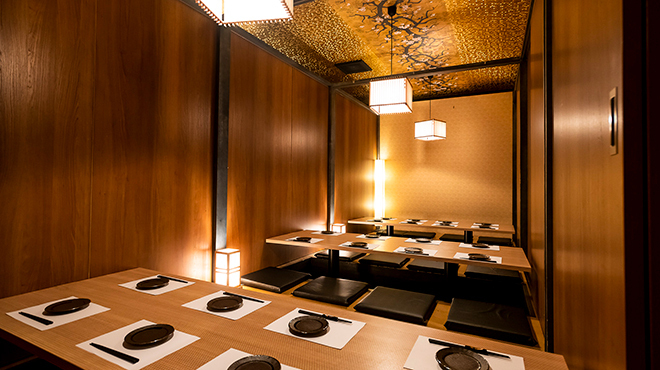 もつ焼 串焼き 居酒屋 煙 - メイン写真: