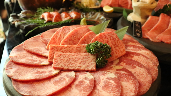 備長炭焼肉 ほむら - メイン写真: