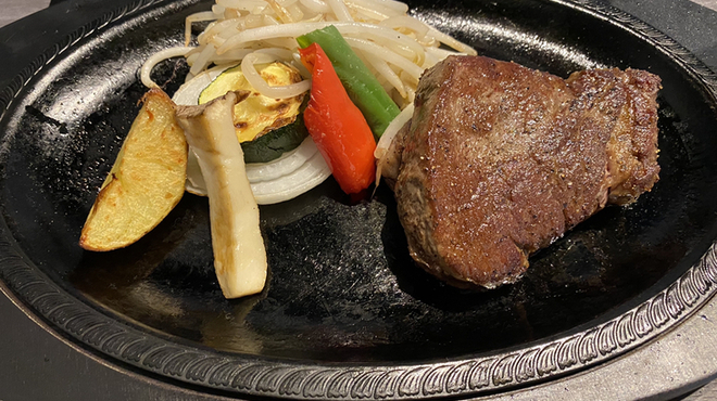 肉割烹 ベンケイ - 料理写真:那須野原高原牛ヒレステーキ御膳