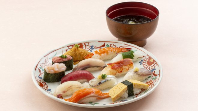 Kanazawa Maimon Zushi Tamahime - 料理写真:ランチセット『口福』1870円