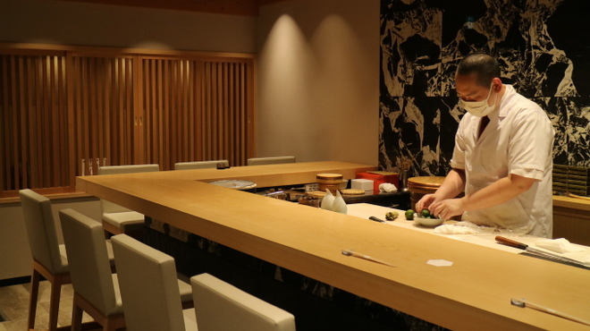 鮨 すばる - 内観写真: