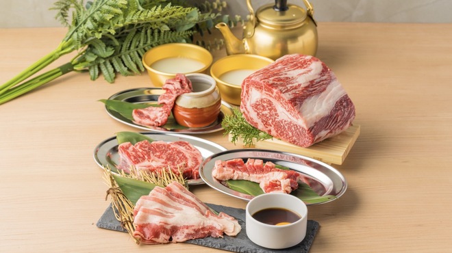 個室 神戸焼肉×食べ放題専門店 肉丸 - メイン写真: