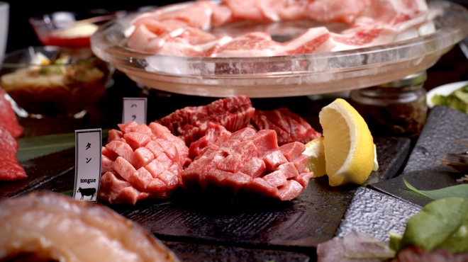 肉ビストロ まえだ - メイン写真: