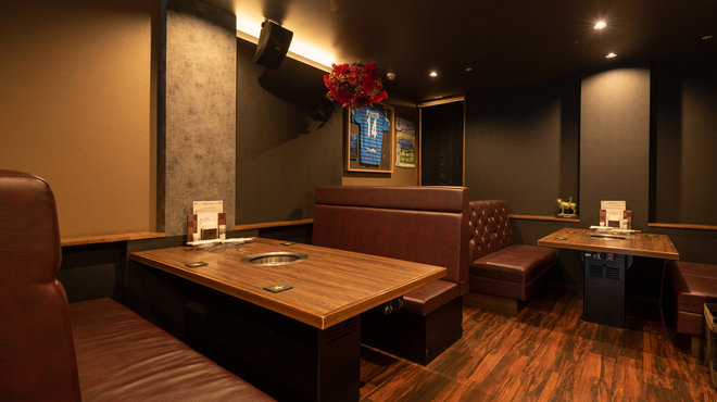 炭火焼肉 久 - メイン写真: