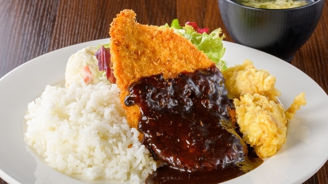 山ノ洋食屋 ざびえる - メイン写真: