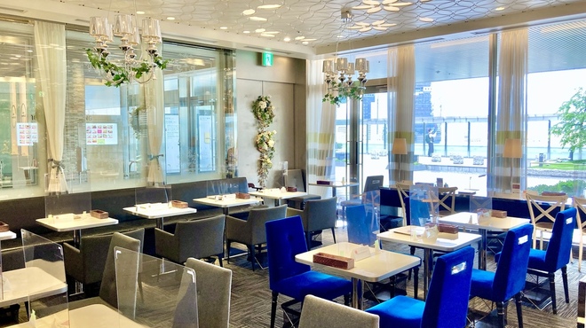 カフェ ラ・ポーズ - メイン写真: