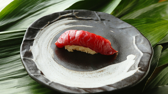 Nihonbashi Nigiyaka Nigiri Ichi - メイン写真: