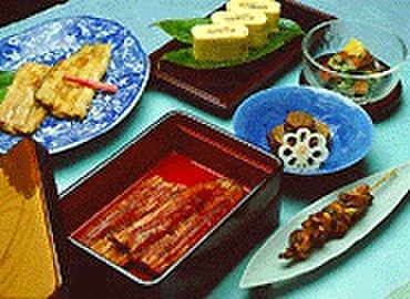 ふなばし　稲荷屋 - 料理写真:自慢の料理を食べながら、ゆったりとしたひとときを