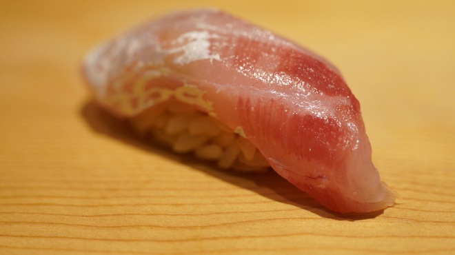 Hikarimono Sushi To Tsumami - 料理写真: