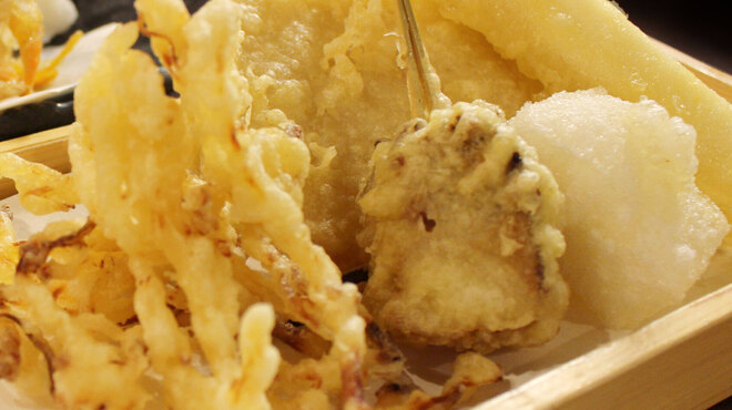 酒とひもの 人情酒場 - メイン写真: