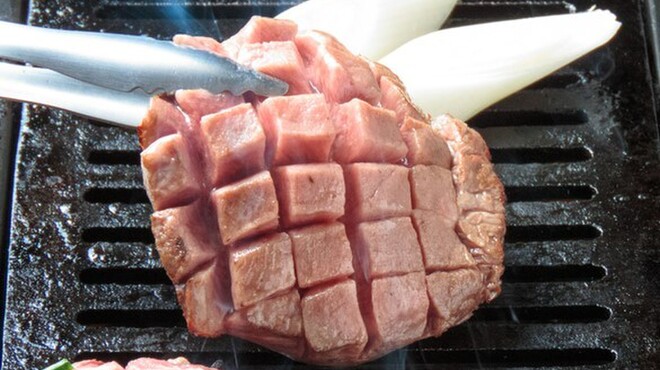 肉問屋直営 食肉市場 とんちゃん焼肉 大王 - メイン写真: