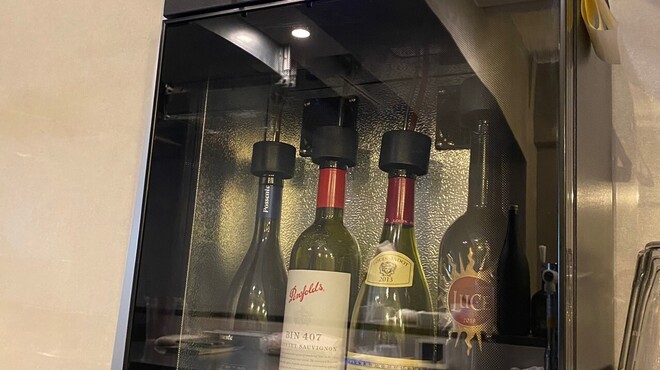 Wagyu Restaurant あか牛Lab. - ドリンク写真:高級ワイン飲み比べができる