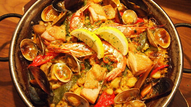 スペイン食堂 八幡バル8 - メイン写真: