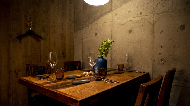 赤坂 Na Camo guro - メイン写真: