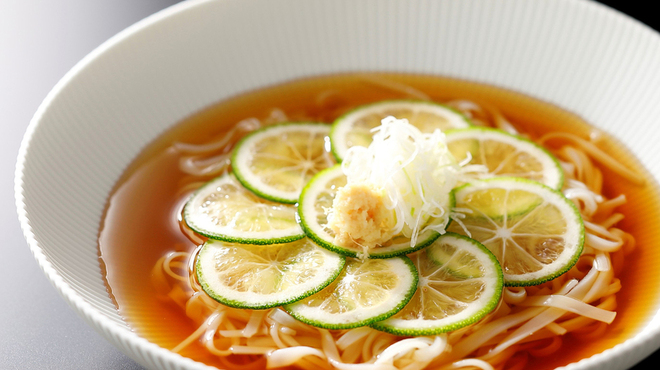 麺処 NAKAJIMA - 料理写真:冷製香りカボスうどん