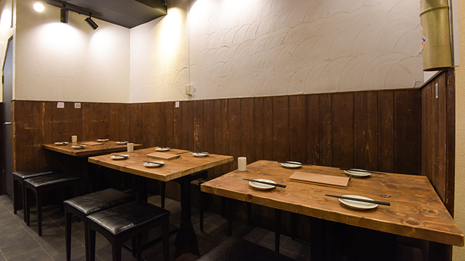東京Jimbei - メイン写真:テーブル席