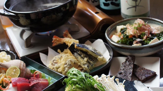 貴楽 魚と野菜 - 料理写真:歓送迎会、新年会は本格和食が楽しめる当店で！鍋コースをご用意しております！詳しくはお問い合わせ下さい。