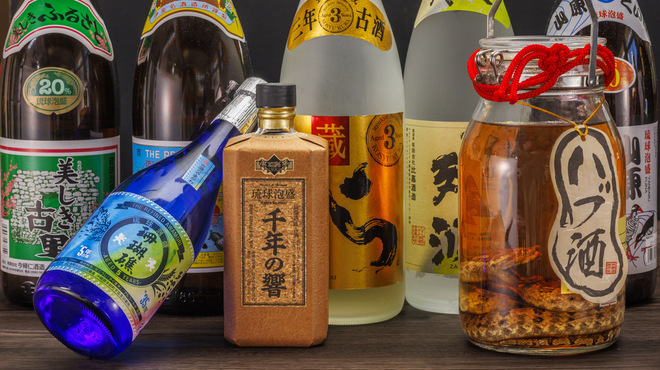 沖縄料理　万座テーブル - メイン写真: