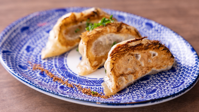 餃子房 包ム - メイン写真: