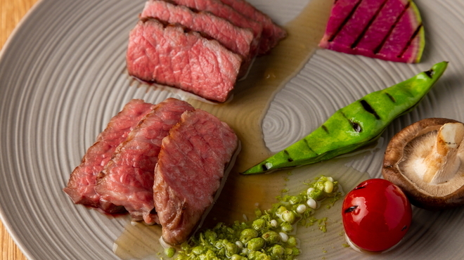RITO - 料理写真:A5宮崎牛イチボ　～有田川山椒のソース～
