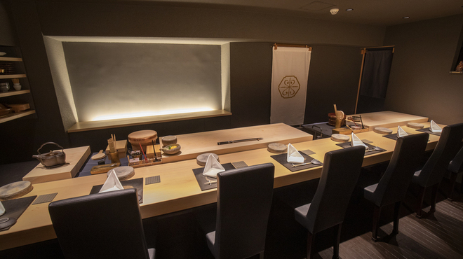 THE SAKAI Aoyama - 内観写真: