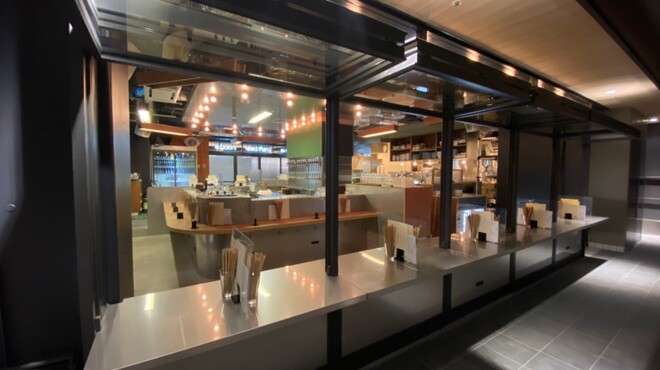 Noodle House Laundry - メイン写真: