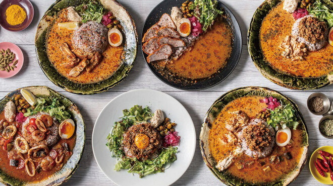 Madre ハーブとスパイス料理のワイン食堂 - メイン写真: