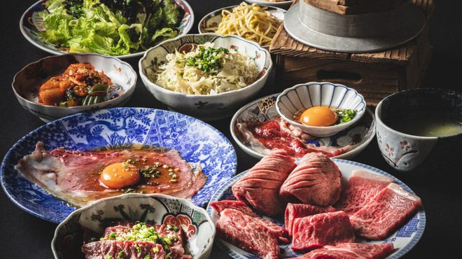 個室焼肉 萬 - メイン写真: