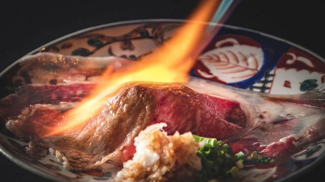 個室焼肉 萬 - メイン写真: