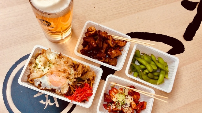 外呑処へそ 西成ホルモン焼 - メイン写真: