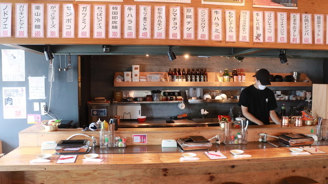 高宮ホルモン まる福 - メイン写真: