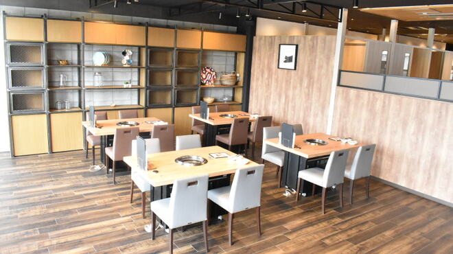 焼肉うしすけ - メイン写真: