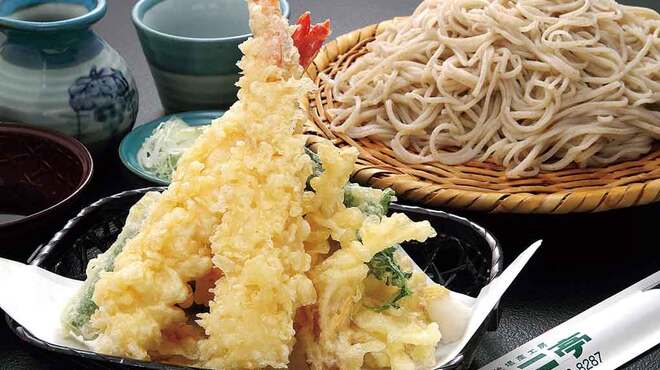 そば処 よこ亭 - 料理写真:人気の｢えび天ざるそば1,700円