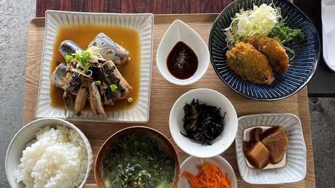 Chigasaki Maru Shokudou - 料理写真:煮魚定食