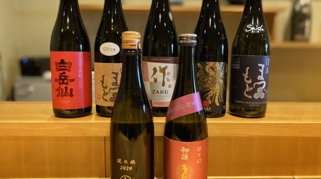 割烹阿吽 - ドリンク写真:豊富なバリエーションの日本酒
