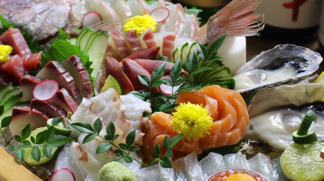 魚貝・鶏料理・日本酒 とよ新 - メイン写真: