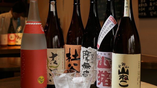 梅田 日本酒 ワイン 隠れ家 リール食堂 - メイン写真: