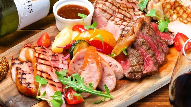 神宮前食堂 サンハウス - メイン写真: