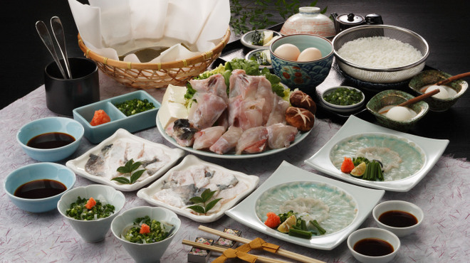 ふぐ料理 百福 - メイン写真: