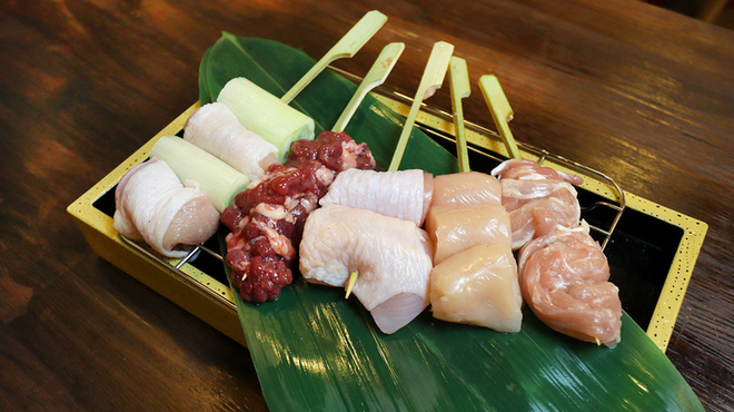 焼き鳥とおつまみ 佐藤 - メイン写真: