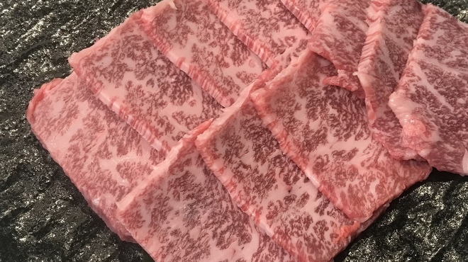 炭火焼肉とからから鍋 千成屋 - メイン写真: