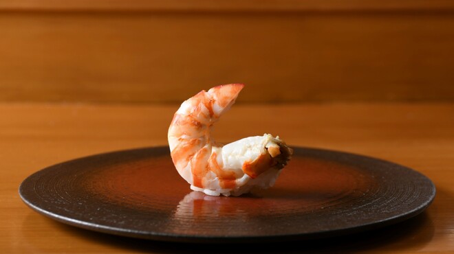 Sushi Rebo - メイン写真: