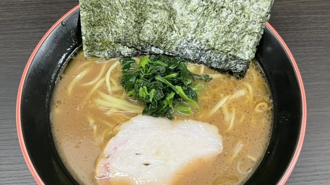 横濱家系ラーメン 勝鬨家 - メイン写真: