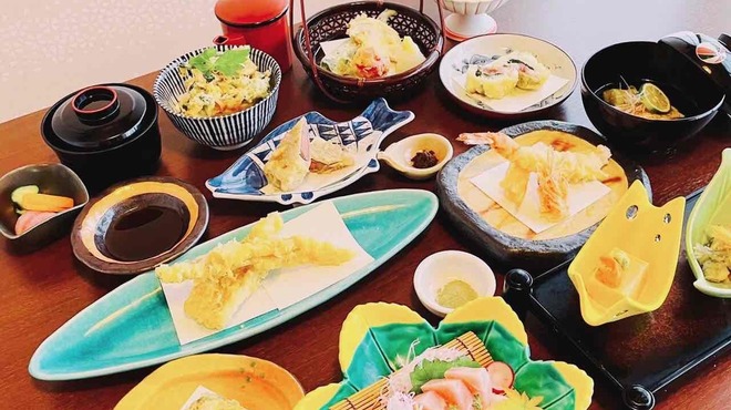 懐石料理 三島屋 - 料理写真:天ぷら空コース
  ご満足いただける盛り沢山のコース