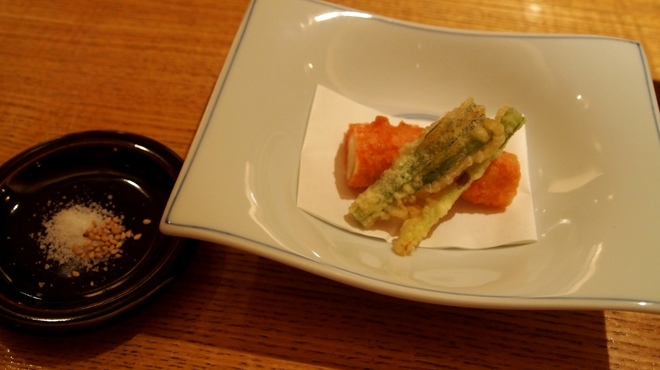 鮨 一二郎 - 料理写真:ホワイトアスパラ海老衣揚げ