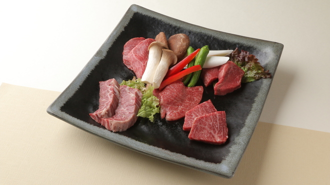 焼肉 メイゲツ - メイン写真:
