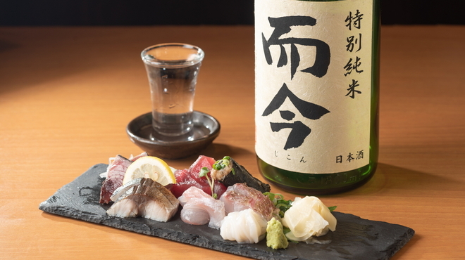 大衆日本酒バル ふとっぱらや - メイン写真: